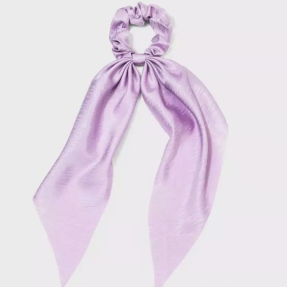 A New Day | Texture Satin Tail Twister Lilac Scrunchie | NWT - Picture 2 of 4